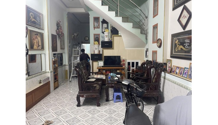 Siêu Phẩm Lô Góc 2 Mặt Tiền – QL13 - Vạn Phúc City – Dòng Tiền 40tr/th